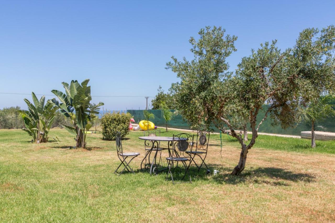 Villa Kounoupidiana กูนูปิเดียนา ภายนอก รูปภาพ